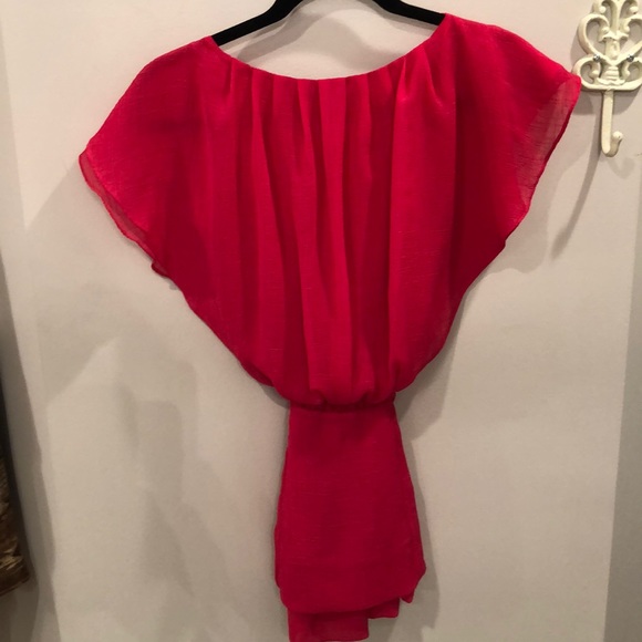 BCBG Maxazria Pink Top - Picture 2 of 7